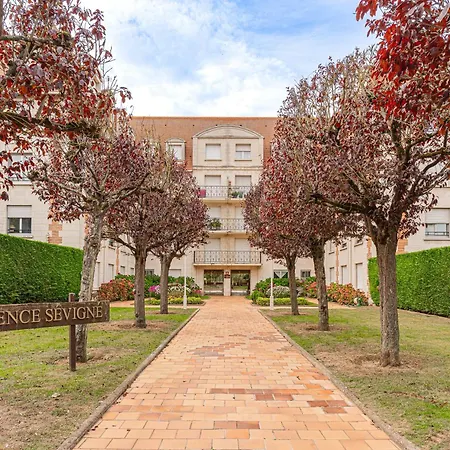 Дом отдыха Bright 3p - Close To